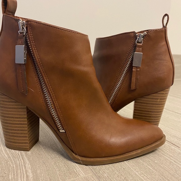 Circus by Sam Edelman Brown Booties - Picture 3 of 5